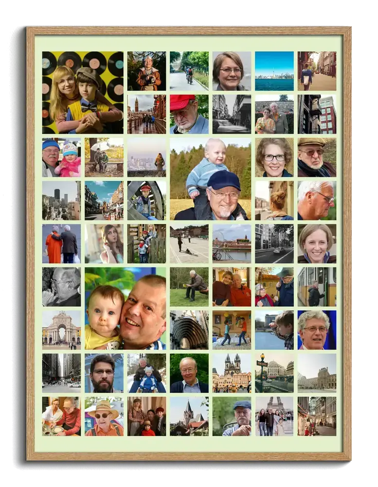 Familienposter im Naturholzrahmen mit unterschiedlich großen Fotos im Raster, als persönliches Geschenk für die Familie