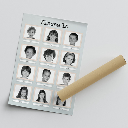 Kreiere deine eigene Retro-Schwarz-Weiß-Klassenfoto-Collage mit Namen der Kinder!